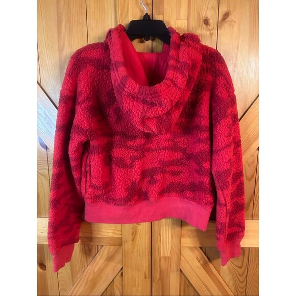 OFFLINE by Aerie Women’s Red Fleece Sherpa Jacket READ Size Medium (5728) - Picture 6 of 7